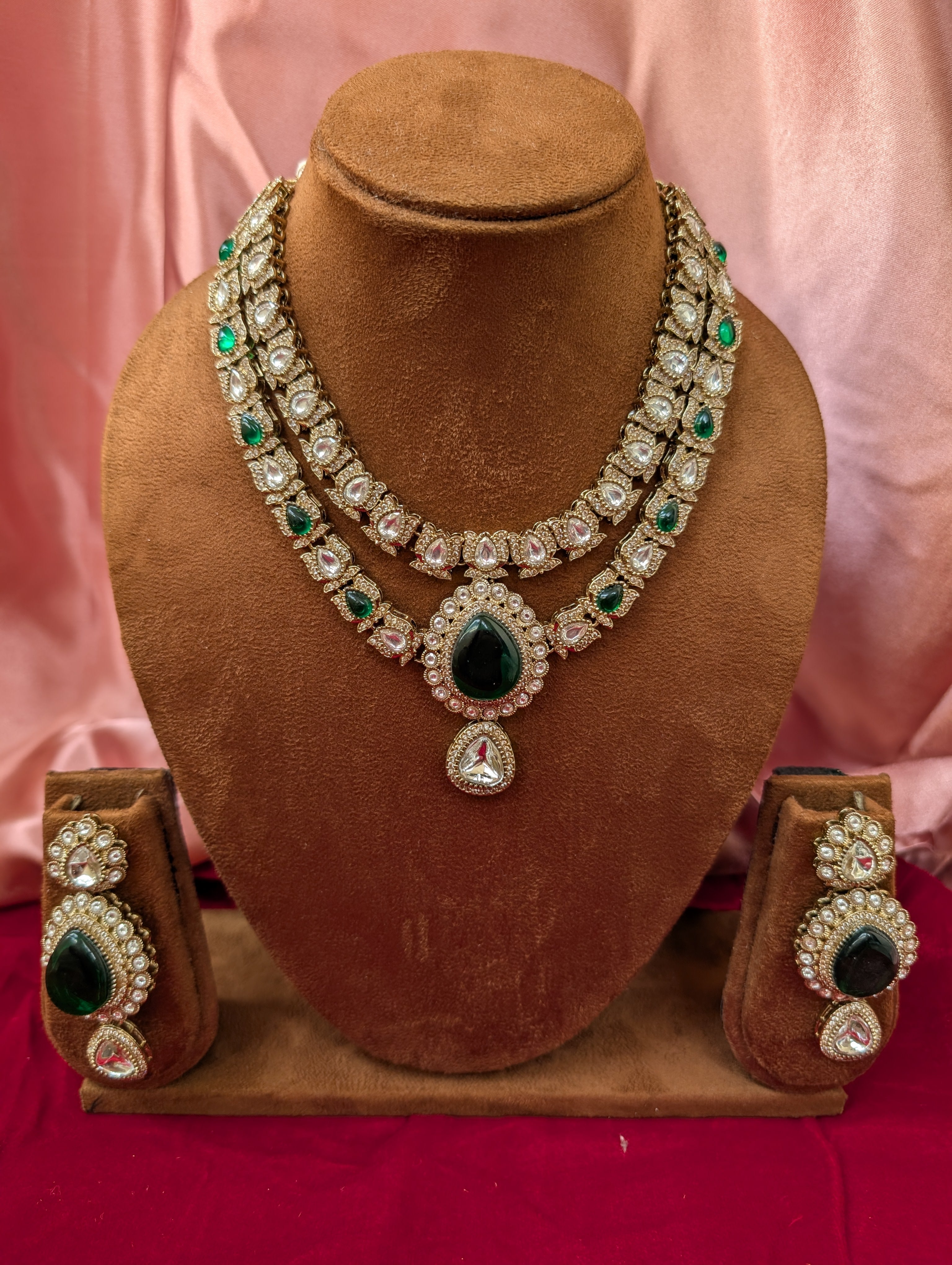 Vaidehi Emerald Polki Set