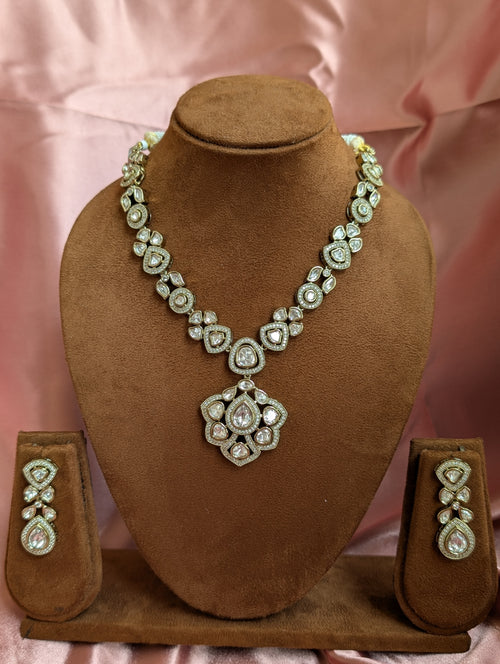 Classic Polki Bridal Necklace Set